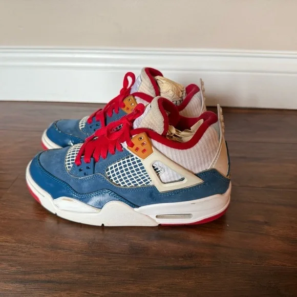 Jordan Air 4 Retro Little Kid “Messy Room” Blue, White and Red Size 4 - Picture 4 of 14